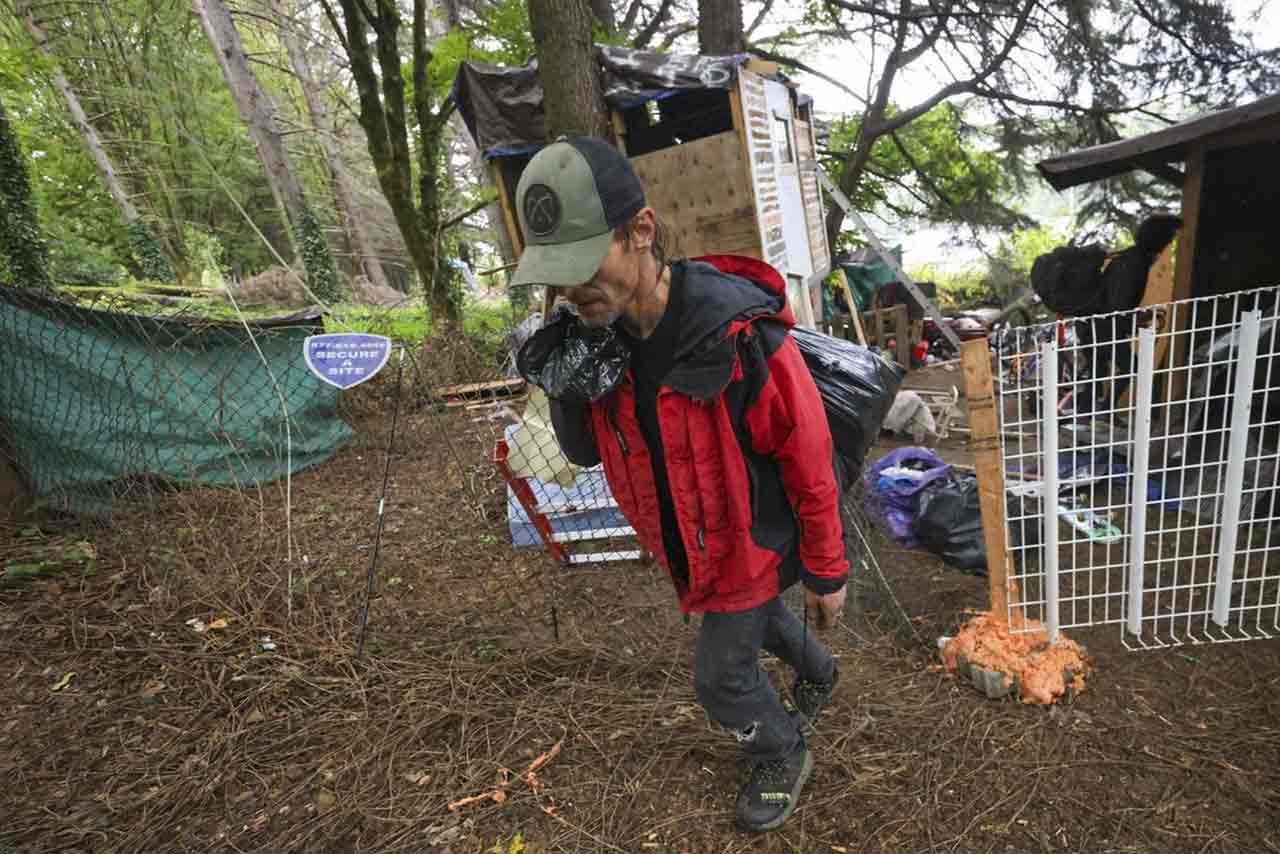 State’s successful homeless encampment removal program could see cuts State’s successful homeless encampment removal program could see cuts